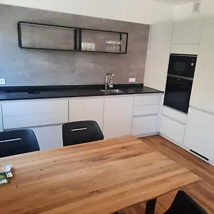 Apartment By Bruno, Innsbruck