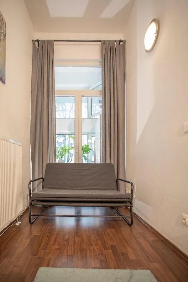 Apartment Innsbruck City Center Studio I 24H Self-Check-In